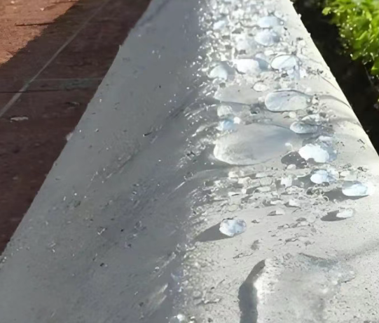 盐山硅烷浸渍涂料在混凝土保护中的应用